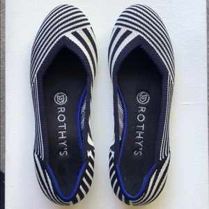 Rothy’s: The Flat in Navy Mixed Stripe, Size 6